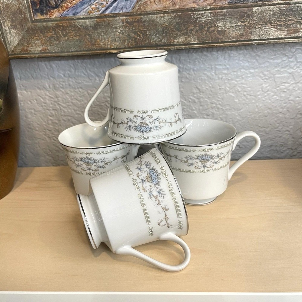 Vintage 1970s Fine China Japan Diane Pattern Porcelain Tea Cups Set Of 4 Retired